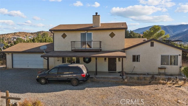 Detail Gallery Image 2 of 54 For 8676 Sky Line Dr, Pinon Hills,  CA 92372 - 3 Beds | 2/1 Baths