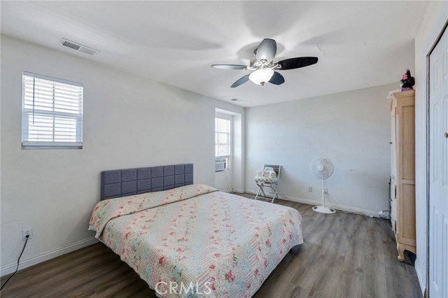 Detail Gallery Image 24 of 34 For 977 Saltbush, Hemet,  CA 92545 - 5 Beds | 2/1 Baths