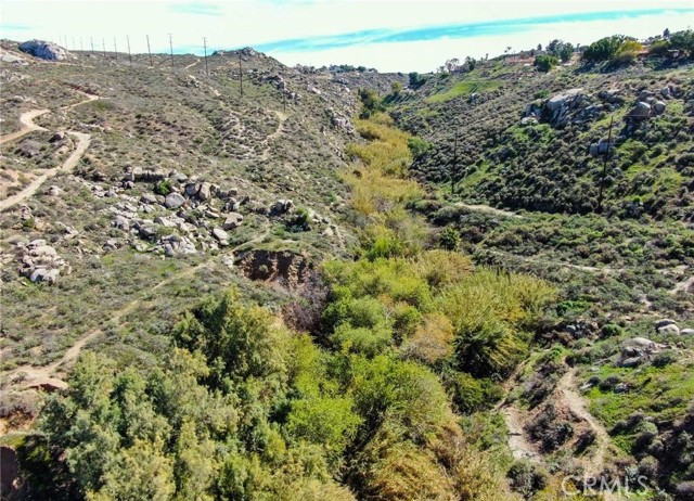 0 Horizon View Drive, Riverside CA: https://media.crmls.org/medias/2b3e5030-d4f7-45d0-8f49-af86655c6e30.jpg