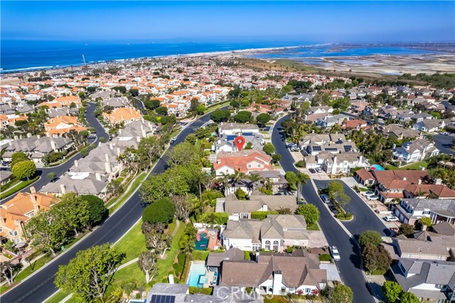 Detail Gallery Image 49 of 52 For 19371 Woodlands Dr, Huntington Beach,  CA 92648 - 3 Beds | 2/1 Baths