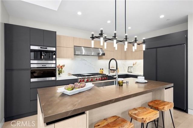 Detail Gallery Image 11 of 26 For 508 1/2 Acacia, Corona Del Mar,  CA 92625 - 2 Beds | 2/1 Baths