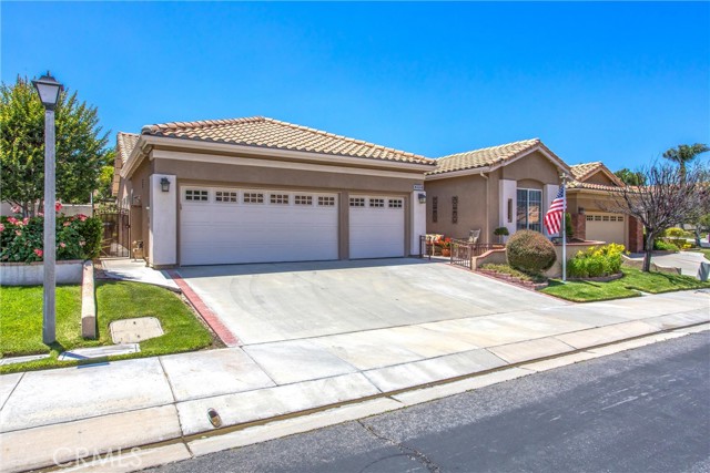 2012 Melbourne Circle, Banning CA: https://media.crmls.org/medias/2b3fbd6c-055a-4297-8f43-2e465573ec33.jpg
