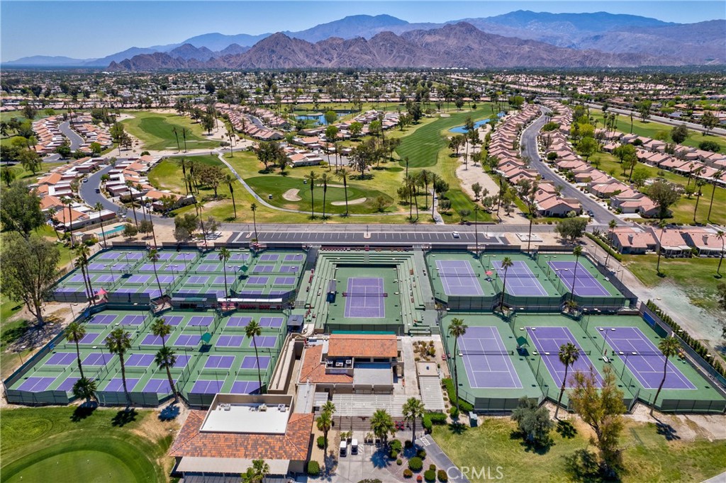 MLS #OC25260495 image #40