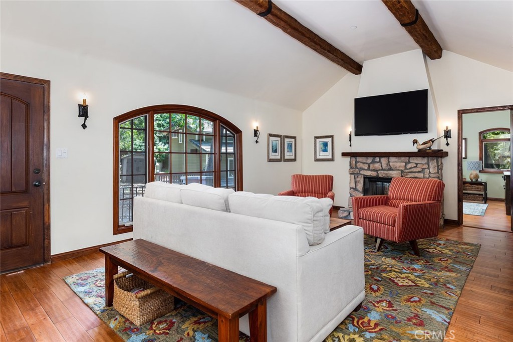 881 Country Club DriveBurbank img 21