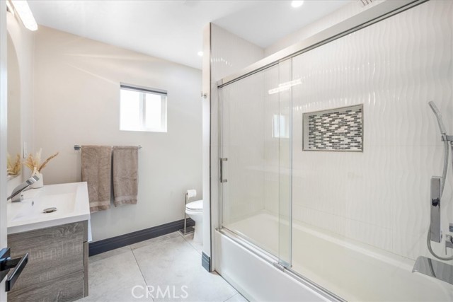 Detail Gallery Image 28 of 39 For 10220 Balmoral Ct, Riverside,  CA 92503 - 3 Beds | 2 Baths