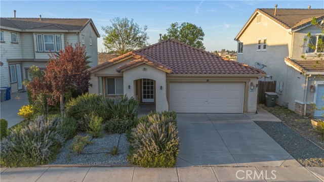 Detail Gallery Image 3 of 36 For 1525 La Sierra St, Merced,  CA 95348 - 3 Beds | 2 Baths