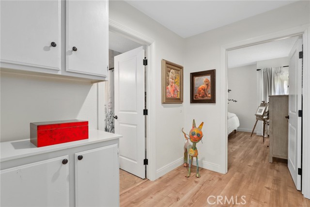 Detail Gallery Image 15 of 33 For 655 via Colinas, Thousand Oaks,  CA 91362 - 2 Beds | 2 Baths