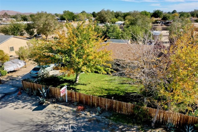 40912 168th E, Lancaster CA: https://media.crmls.org/medias/2b42607f-05ab-4d65-9827-e26459da8356.jpg