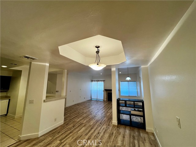 5420 Sylmar Avenue, 201 photo 5