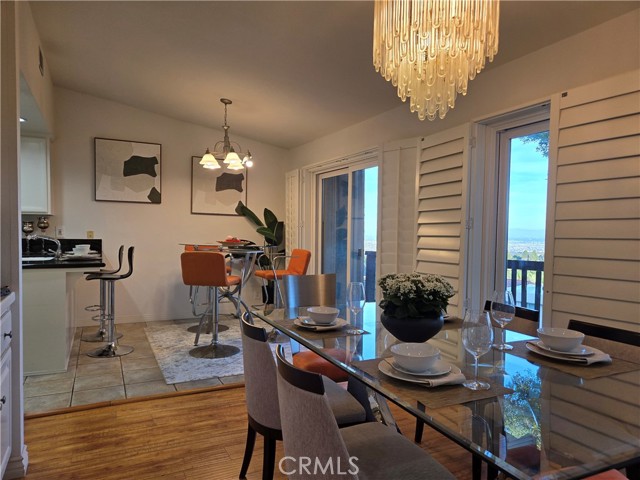 Detail Gallery Image 8 of 12 For 37 Cottonwood, Rolling Hills Estates,  CA 90274 - 3 Beds | 3 Baths