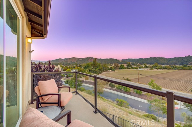 Detail Gallery Image 11 of 55 For 111 Ralph Beck Ln, Arroyo Grande,  CA 93420 - 3 Beds | 3/1 Baths