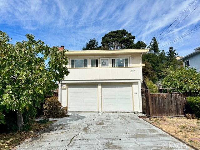 Detail Gallery Image 1 of 20 For 5619 Doremus Ave, Richmond,  CA 94805 - 4 Beds | 2 Baths