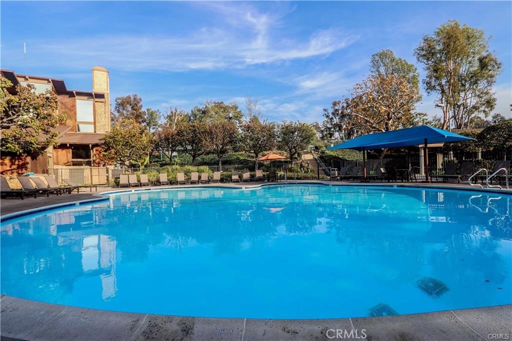 2b454322 0b1b 4d22 9484 41bae7353ce6