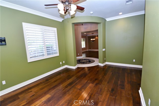 29424 Springside Drive, Menifee CA: https://media.crmls.org/medias/2b459a21-f001-4e9e-91ac-eda9bebd24a7.jpg