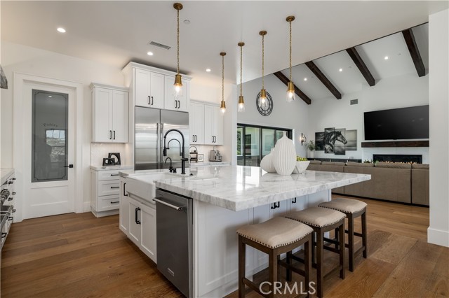 3325 Sagewood Hills Road, Vista CA: https://media.crmls.org/medias/2b46677a-5e64-4686-a039-d9c556328bf2.jpg