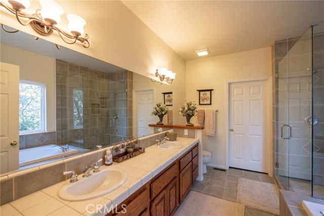 Detail Gallery Image 26 of 52 For 26329 Spyglass, Lake Arrowhead,  CA 92352 - 5 Beds | 3/1 Baths