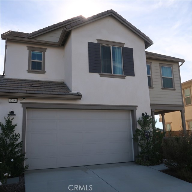 Detail Gallery Image 2 of 23 For 32189 Dymondia Way, Temecula,  CA 92591 - 4 Beds | 2/1 Baths