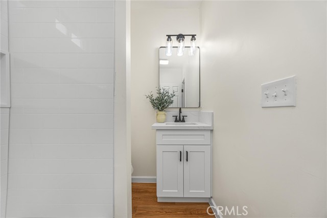 326 Water Street, Bakersfield CA: https://media.crmls.org/medias/2b47758f-e71d-49a1-8f14-5be32021eec0.jpg
