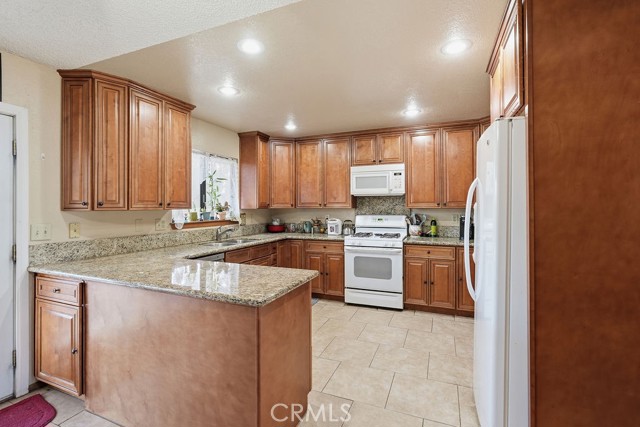 Detail Gallery Image 24 of 48 For 16019 Cactus St, Hesperia,  CA 92345 - 4 Beds | 3 Baths