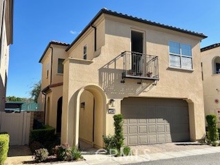 Detail Gallery Image 2 of 32 For 21709 Bene Dr, Saugus,  CA 91350 - 3 Beds | 3 Baths