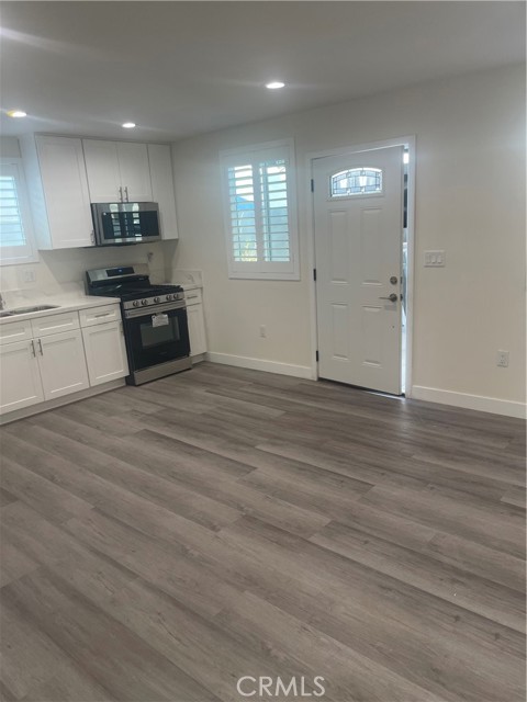 Detail Gallery Image 4 of 15 For 4656 Bell #B,  Bell,  CA 90201 - 1 Beds | 1 Baths