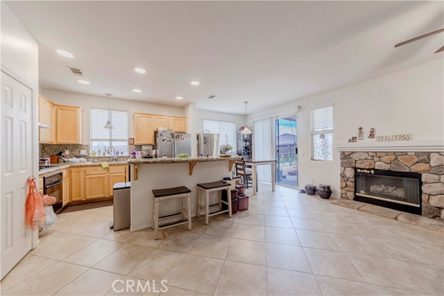 13868 Rosemary Street, Hesperia CA: https://media.crmls.org/medias/2b4b400d-7130-4f2c-8552-6cea9bbba67d.jpg