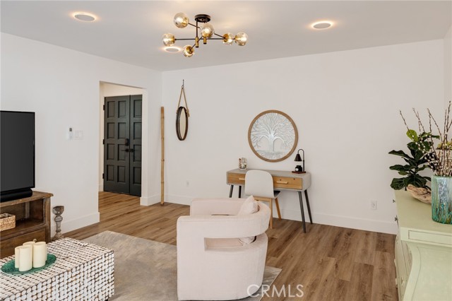 Image 11 of 64 For 5700 Ravenspur Drive  307
