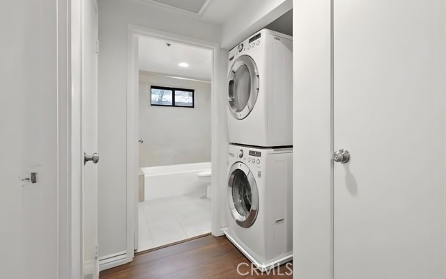 Detail Gallery Image 11 of 14 For 727 S Ardmore Ave #106,  Los Angeles,  CA 90005 - 2 Beds | 2 Baths