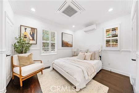 https://media.crmls.org/medias/2b4ceed0-db18-4e97-8237-cdc39d714d12.jpg?preset=X-Large