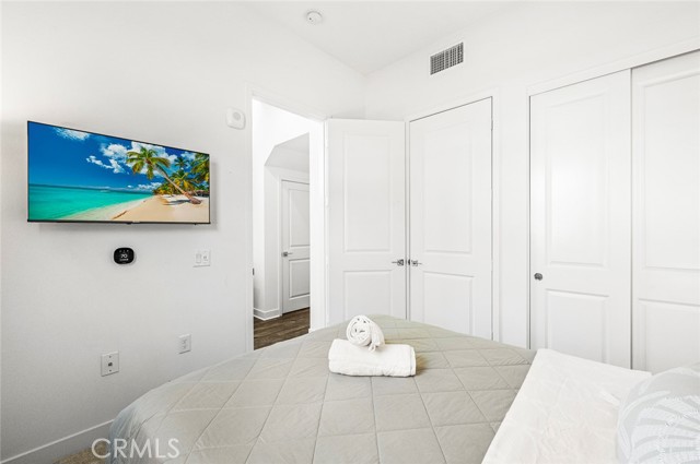 Detail Gallery Image 5 of 33 For 1546 S Urbana St, Anaheim,  CA 92805 - 3 Beds | 3 Baths