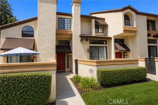 24 Rock Cliff PL