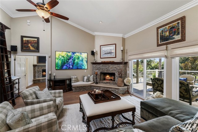 Detail Gallery Image 20 of 75 For 9911 Overhill Dr, Santa Ana,  CA 92705 - 5 Beds | 4 Baths