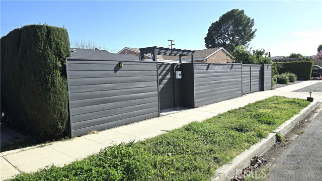 Detail Gallery Image 26 of 29 For 6704 Rhea Ave, Reseda,  CA 91335 - 3 Beds | 2 Baths