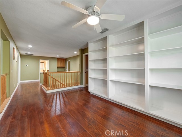 Image 24 of 45 For 8242 Daisy Lane