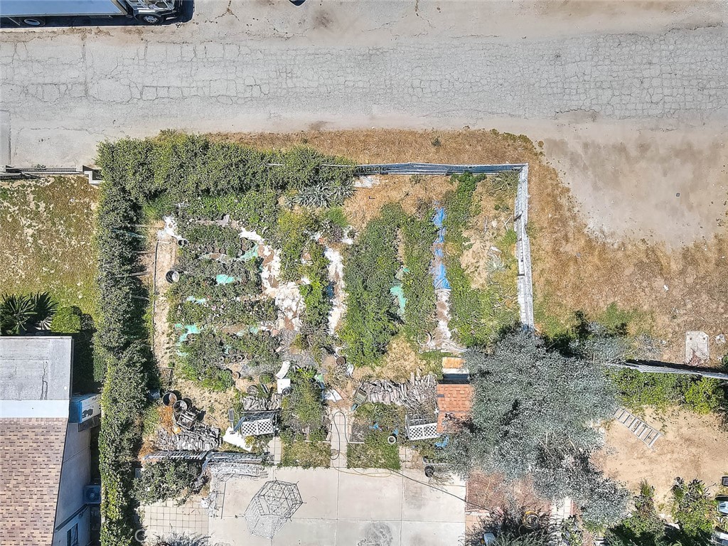 https://media.crmls.org/medias/2b53b26c-2a47-4d4a-be89-37c9f820ff96.jpg?preset=X-Large