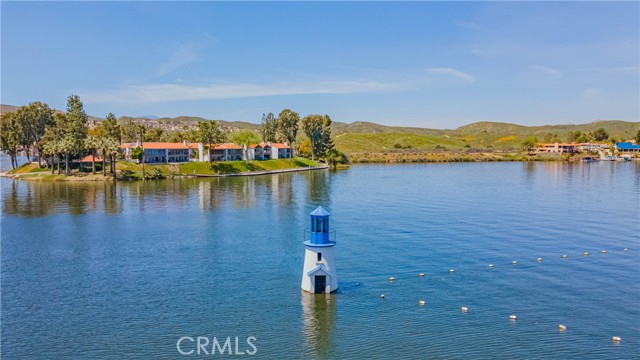 Detail Gallery Image 40 of 73 For 23001 Blue Bird Dr, Canyon Lake,  CA 92587 - 4 Beds | 4 Baths