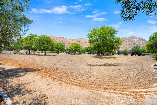 Detail Gallery Image 65 of 74 For 24568 Three Springs Rd, Hemet,  CA 92545 - 5 Beds | 3/1 Baths