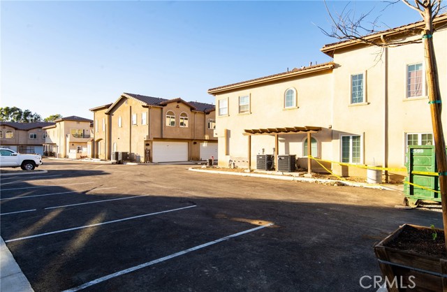 Detail Gallery Image 19 of 43 For 5502 E Los Angeles Ave #3,  Simi Valley,  CA 93063 - 3 Beds | 2/1 Baths