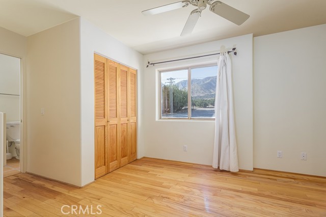 10555 Cima Mesa Road, Juniper Hills CA: https://media.crmls.org/medias/2b54e423-1275-4851-9403-091b16aeab60.jpg