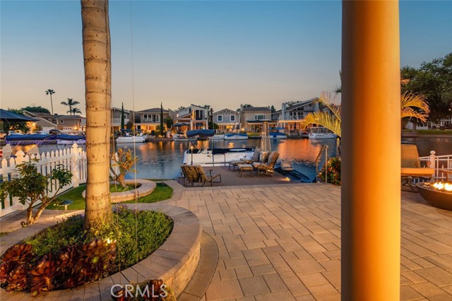 21891 Winnebago Lane, Lake Forest CA: https://media.crmls.org/medias/2b554cb6-1d66-4079-a3e1-814d5a3429d9.jpg