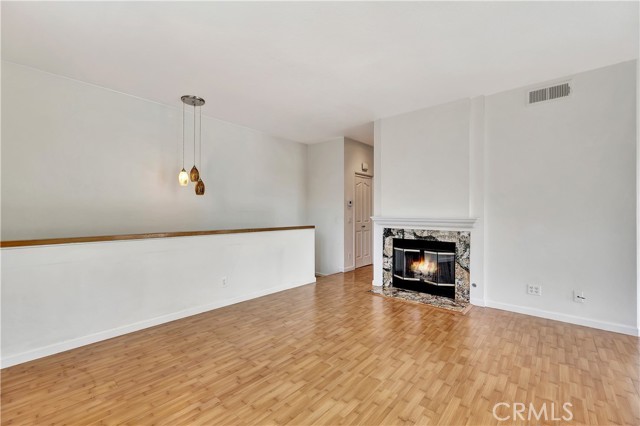 Detail Gallery Image 3 of 34 For 8215 E White Oak Ridge #58,  Orange,  CA 92869 - 2 Beds | 2 Baths