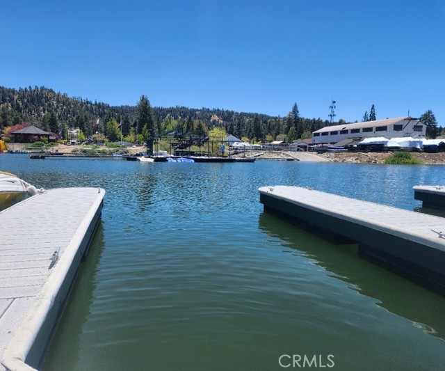 Detail Gallery Image 4 of 6 For 400 Pine Knot Blvd F-41, Big Bear Lake,  CA 92315 - – Beds | – Baths