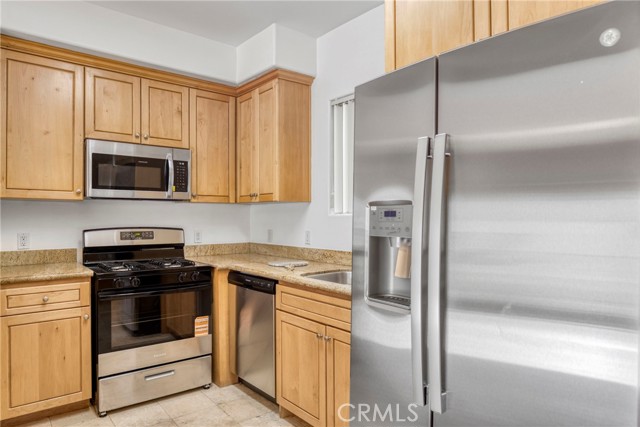 Detail Gallery Image 10 of 19 For 12916 Moorpark St #104,  Studio City,  CA 91406 - 2 Beds | 2 Baths