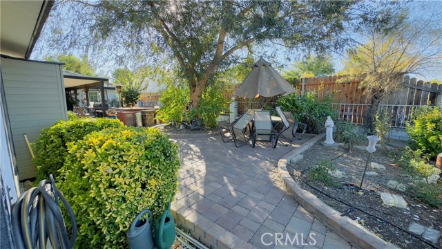 Detail Gallery Image 2 of 17 For 33421 Mill Pond Dr, Wildomar,  CA 92595 - 2 Beds | 2 Baths