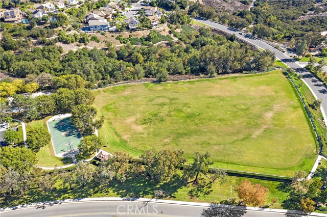 21111 Briarwood Lane, Rancho Santa Margarita CA: https://media.crmls.org/medias/2b58f5bd-9480-4b17-87aa-e5ca88d05614.jpg