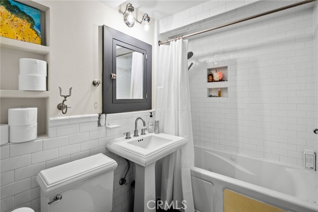 Detail Gallery Image 37 of 63 For 8810 - 8812 Harratt St, West Hollywood,  CA 90069 - – Beds | – Baths