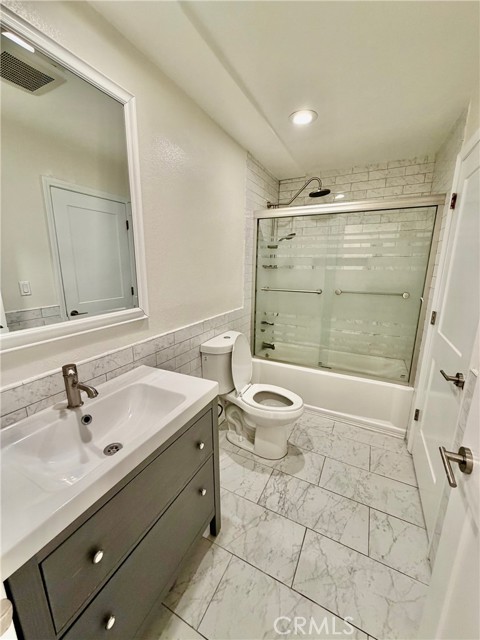 Detail Gallery Image 10 of 15 For 28947 Thousand Oaks, Agoura Hills,  CA 91301 - 2 Beds | 1 Baths