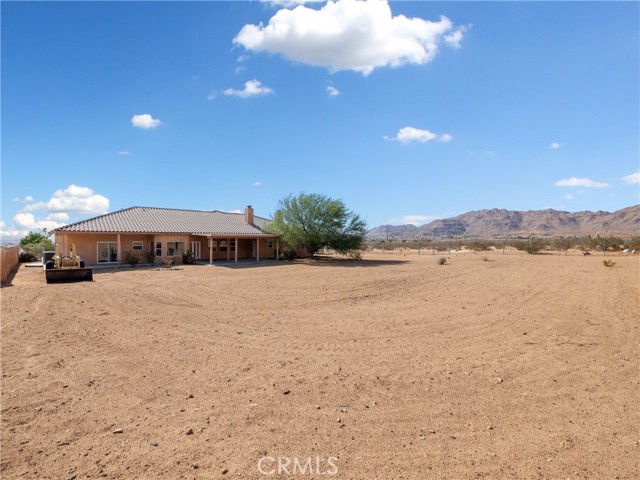 Detail Gallery Image 37 of 38 For 15185 Laguna Seca Dr, Apple Valley,  CA 92307 - 4 Beds | 3 Baths