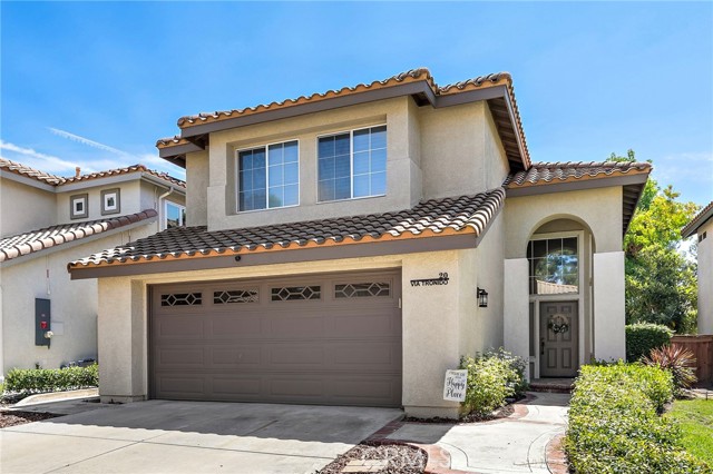 20 Via Tronido, Rancho Santa Margarita CA: https://media.crmls.org/medias/2b5ba906-2bcc-49a4-827c-48315b06dbe7.jpg