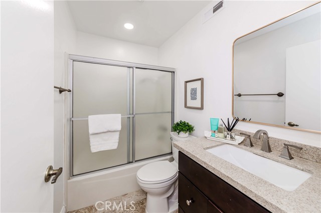 Detail Gallery Image 26 of 37 For 2366 Applewood Cir #47,  Fullerton,  CA 92833 - 3 Beds | 2/1 Baths